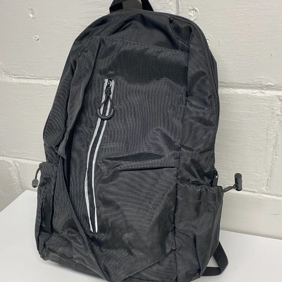 Black Backpack With Laptop Compartment - Picture 4 of 7